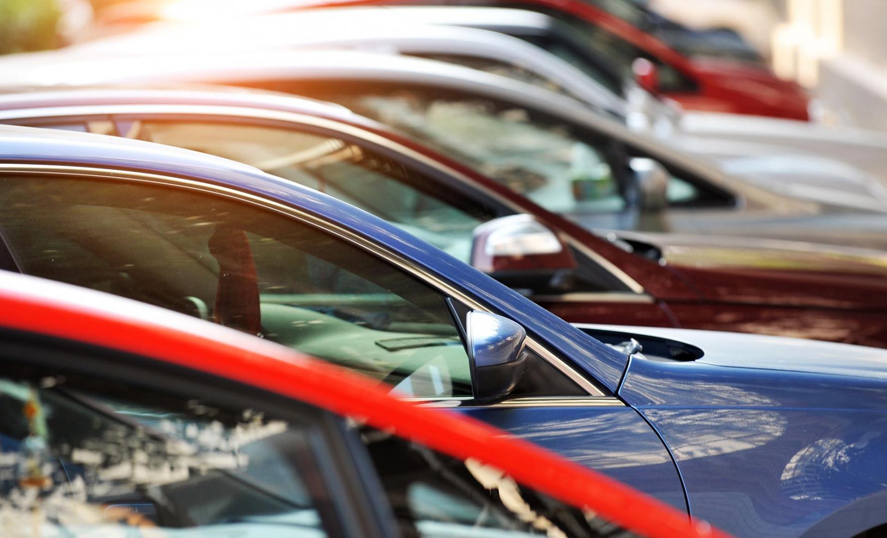Quels sont les points clés à vérifier lors de l'achat d'une voiture d'occasion pour s'assurer de son bon état mécanique et de sa fiabilité ? Clermont-Ferrand